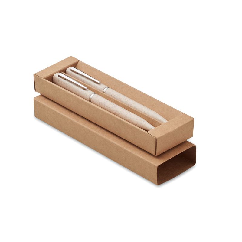 Ensemble de stylos dans la boîte