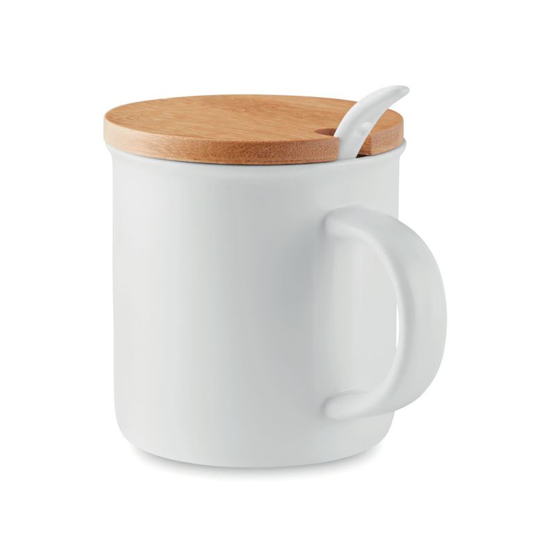 Tasse en porcelaine avec cuillère