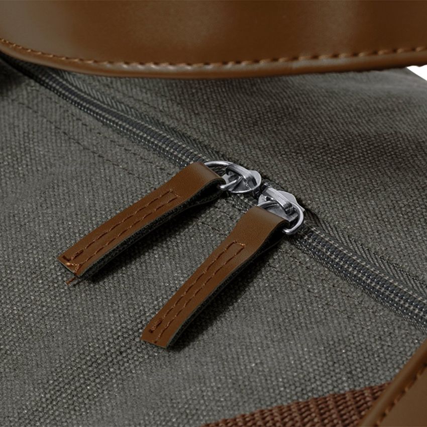 Sac Sharyl