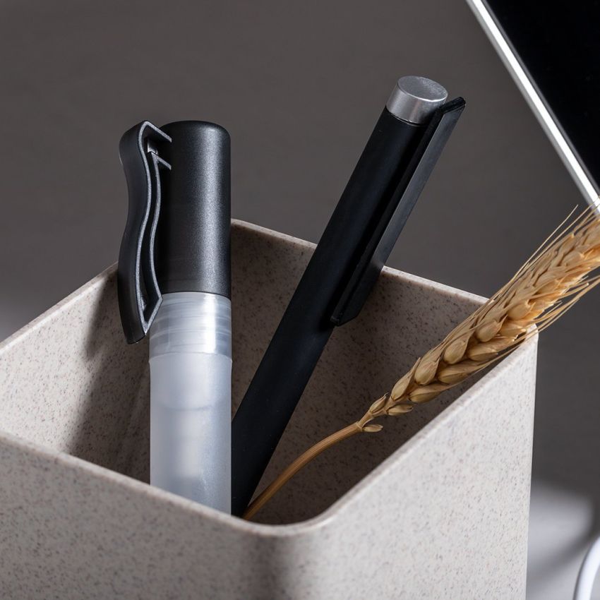 Porte-crayons multifonction Dowex