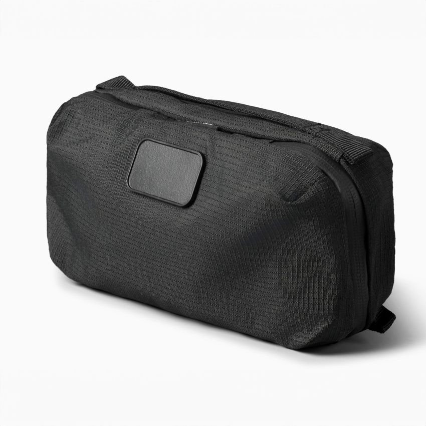 COVE Sac d’accessoires technologiques en matériau recyclé des océans