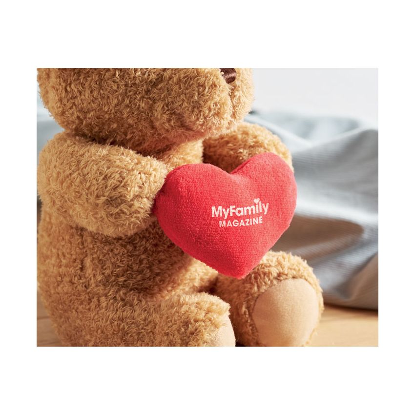 Ours en peluche avec cœur