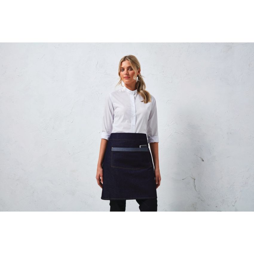 Tablier en denim court en jean 
