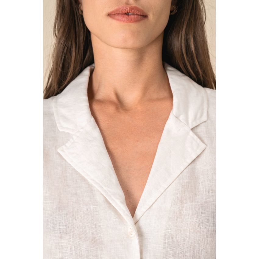 Chemise manches courtes en lin avec col bowling pour femme